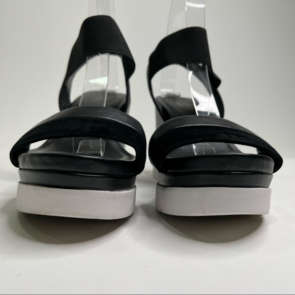 Franco Sarto Y2K 90s Black Velvet Modern Chunky White Platform Strappy Sandals - Picture 4 of 15